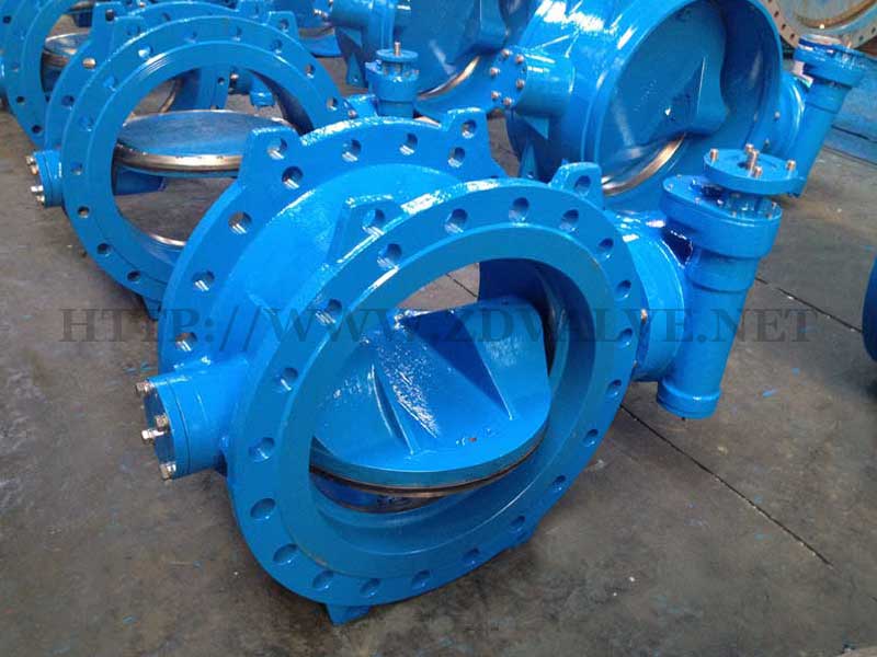 Rubber seated butterfly valve
