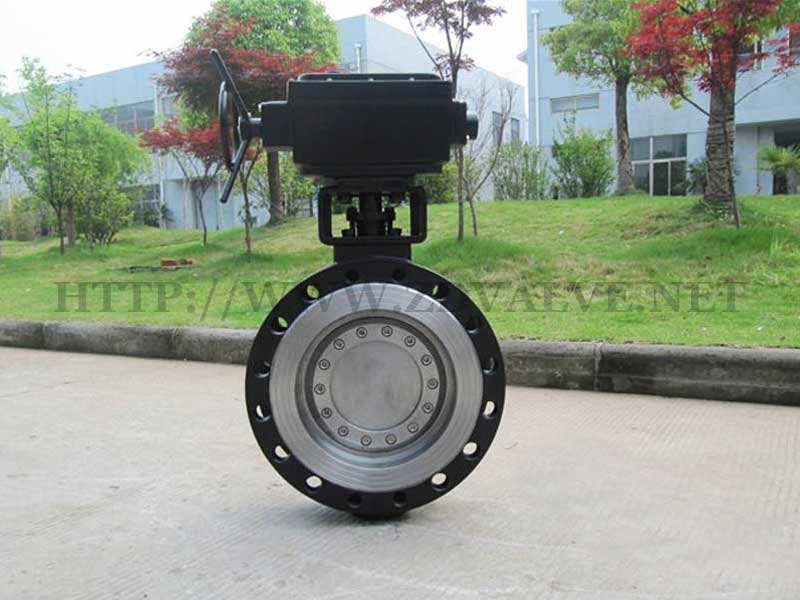 Triple eccentric metal seated butterfly valve